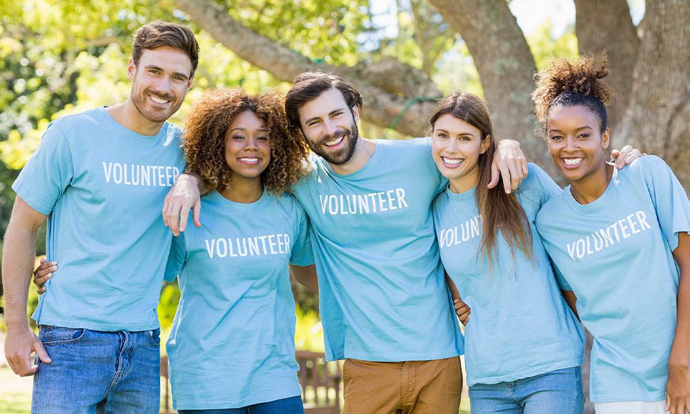 Blog - The Power of Giving Back - How Volunteering Affects Your Whole Health